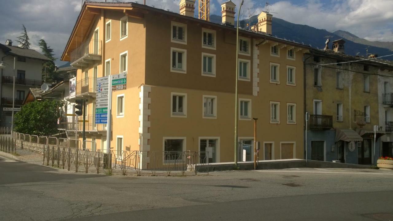 Casa Bellini Apartment Aosta Ngoại thất bức ảnh